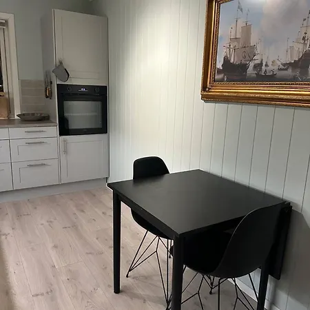 Charming 2 Bedroom In Heart Of Bod Bodø