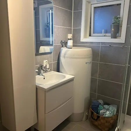 Charming 2 Bedroom In Heart Of Bod *